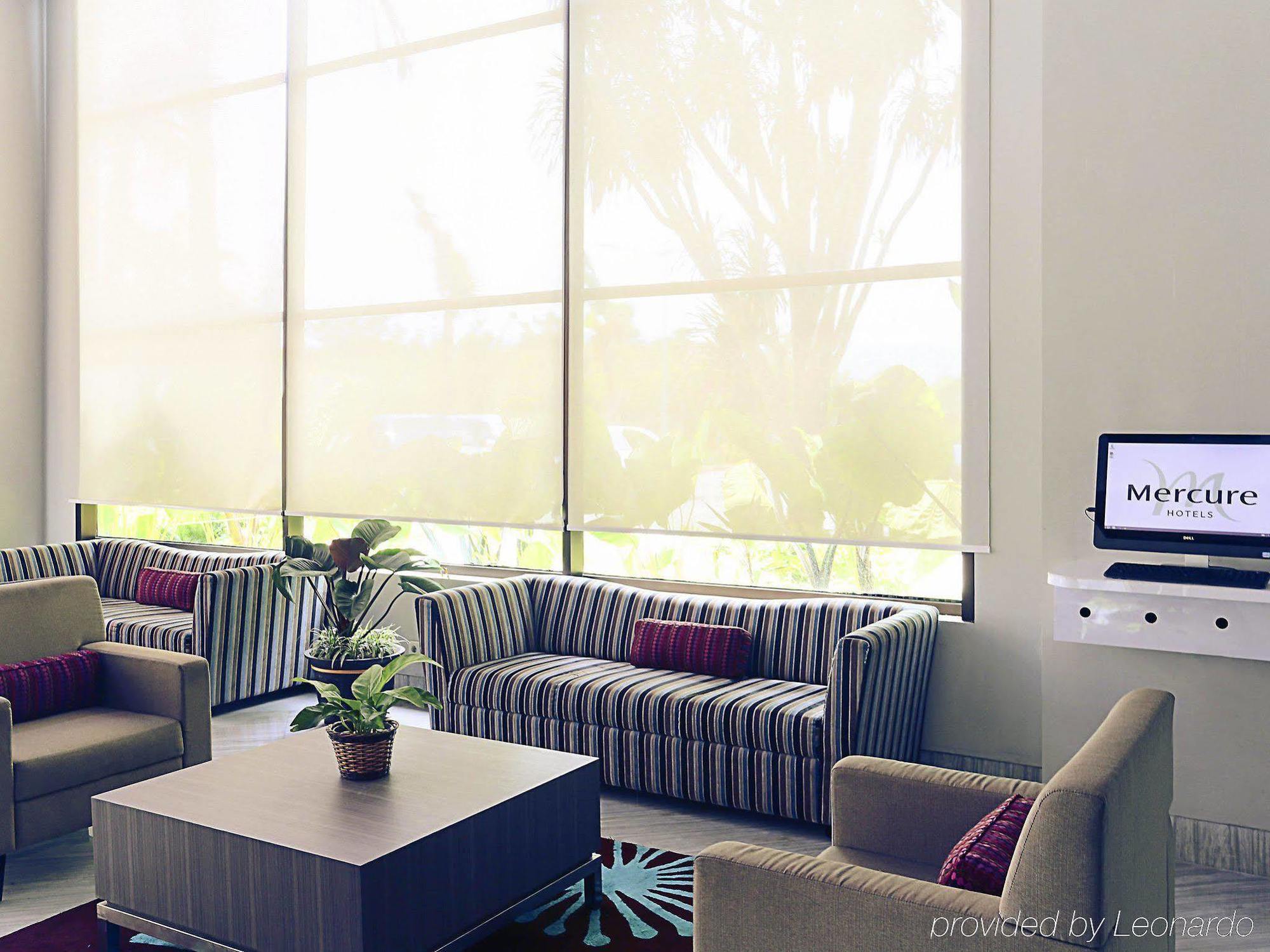 Mercure Palu Extérieur photo