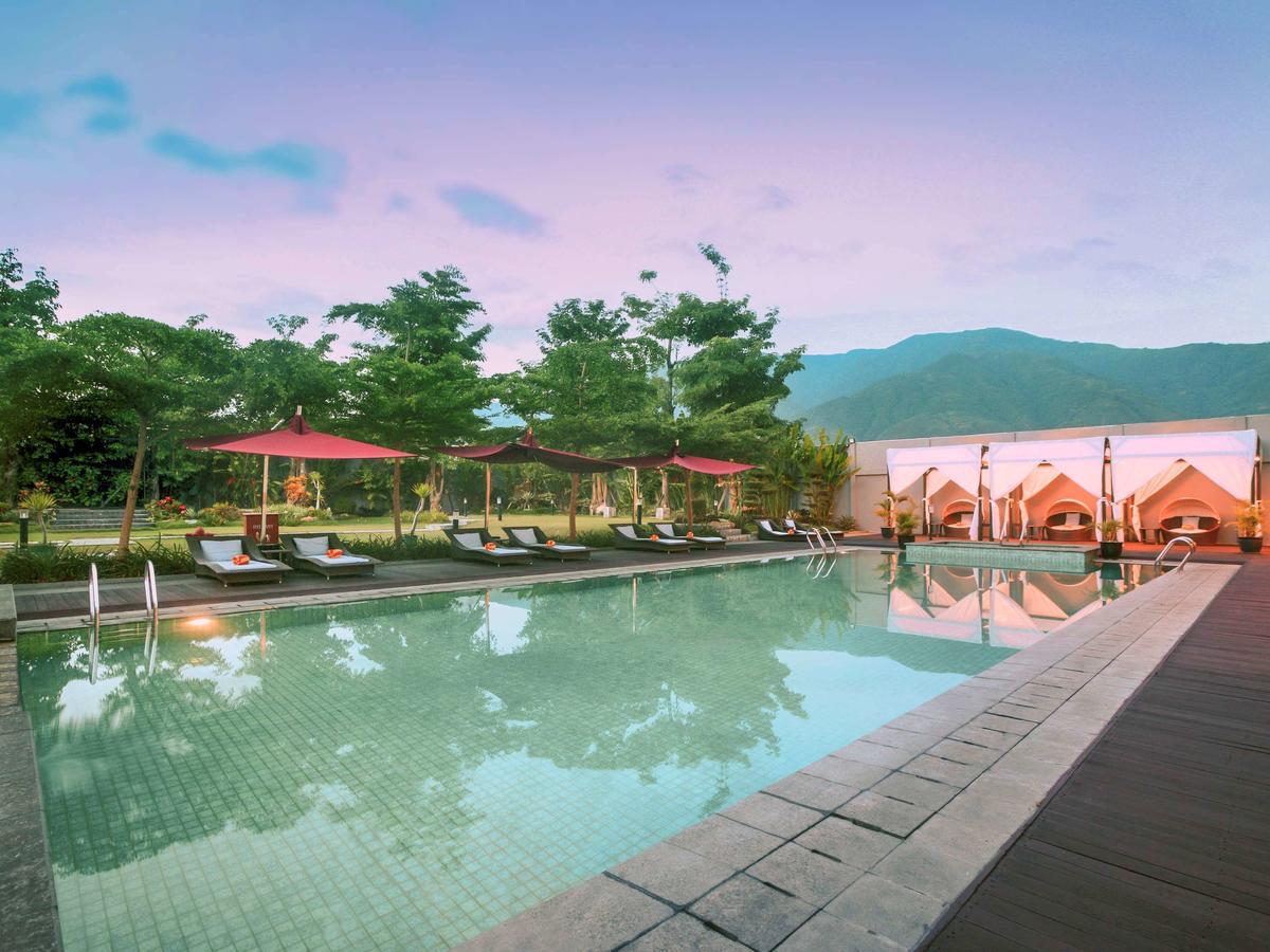 Mercure Palu Extérieur photo